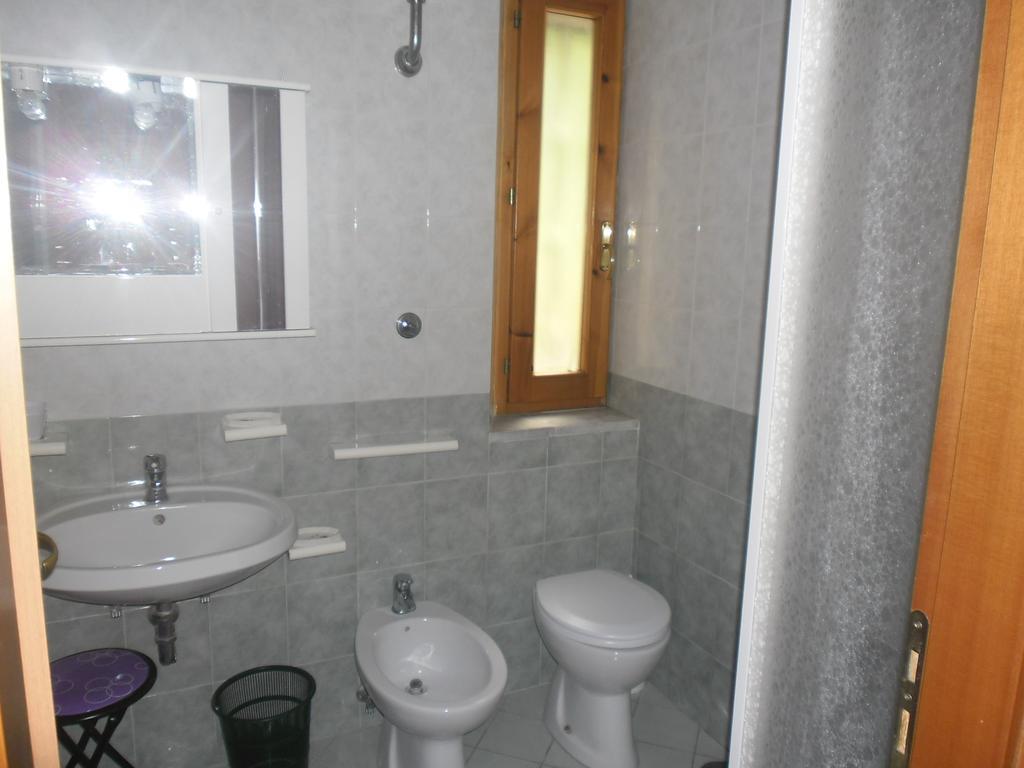 Agriturismo La Selva Cava deʼ Tirreni Habitación foto